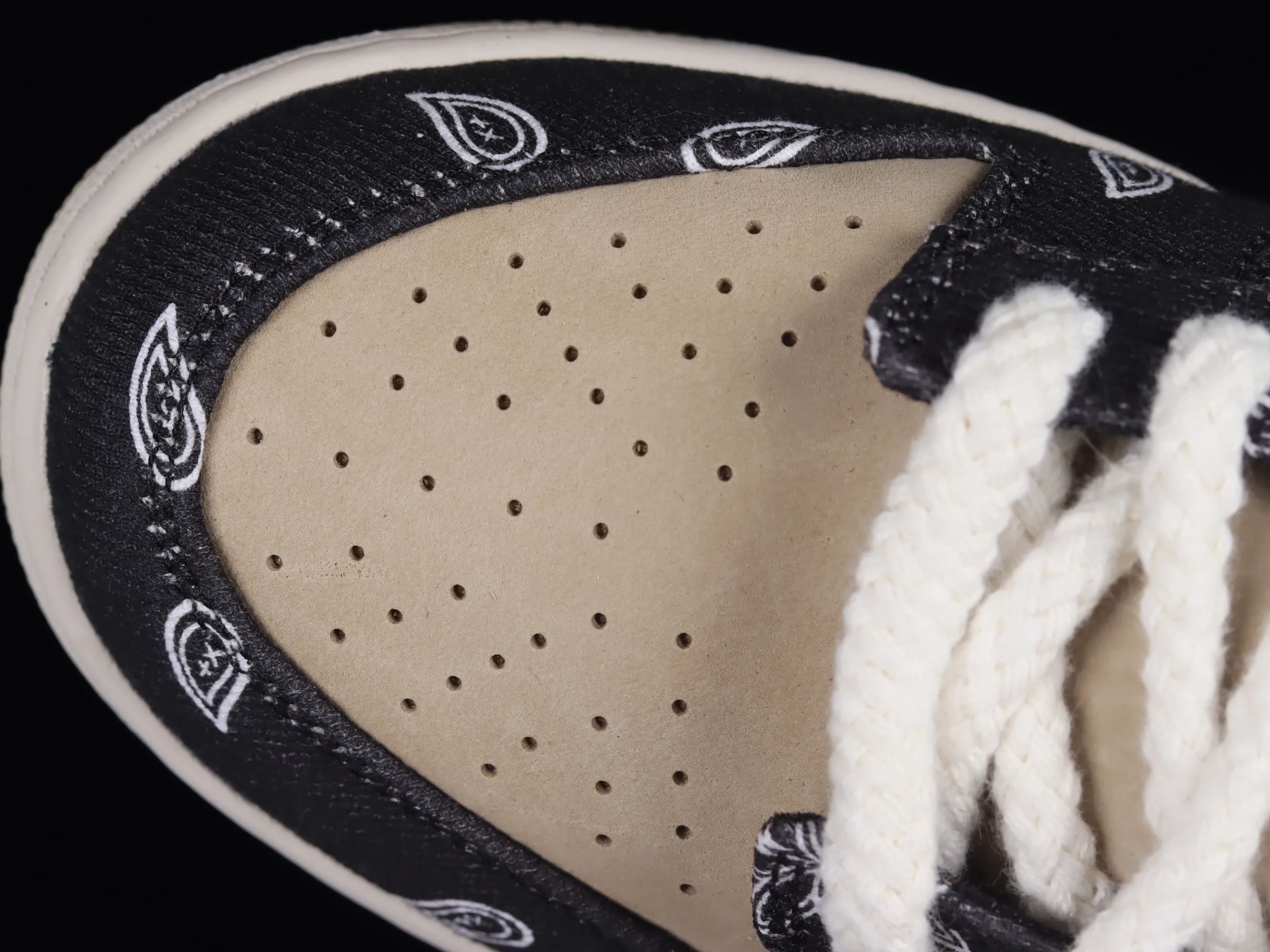All categories Nk SB Dunk series Nk SB Dunk Low low-top sneakers M version Travis Scott x Nk SB Dunk joint sneakers Cashew fruit SB low-top casual sports skateboard shoes CT5053-001